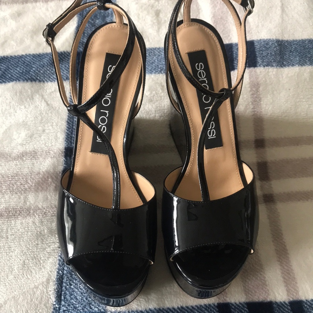 NWOT Sergio Rossi ankle straps platforms